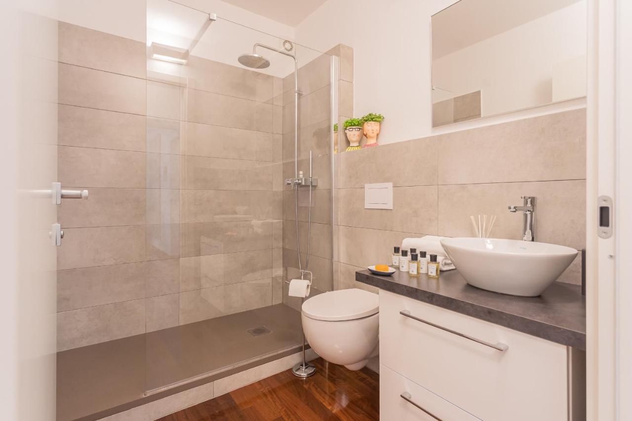 Lake Holiday Como By Rent All โกโม ภายนอก รูปภาพ